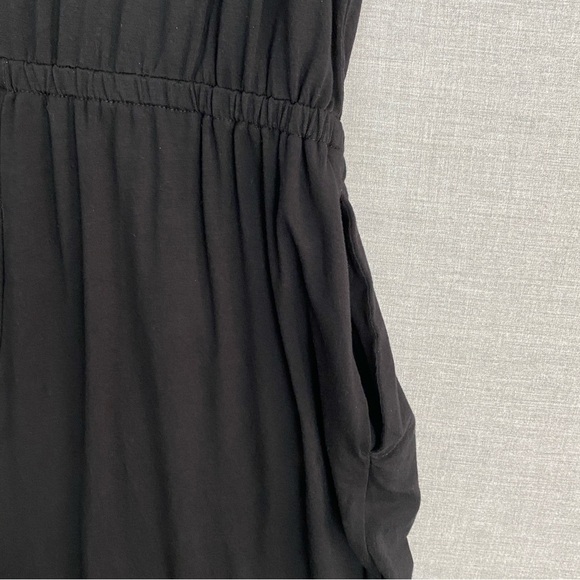Old Navy Romper Womens Small ( Tall ) Black Spaghetti Straps Side Pockets NEW - Picture 4 of 7